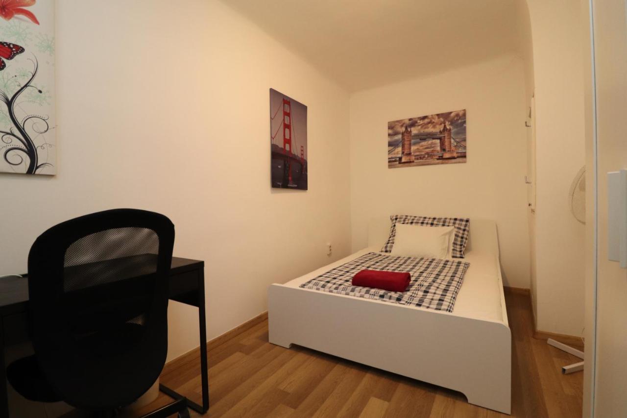 New Guest House A In Kiraly Street 106 Budapest Ngoại thất bức ảnh